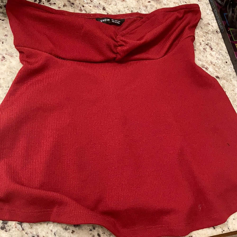 Strapless top